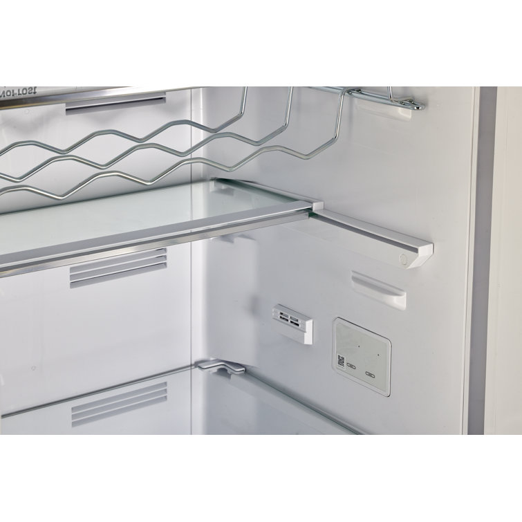 Ocean Mist Turquoise Retro Bottom Freezer Refrigerator with Ice Maker