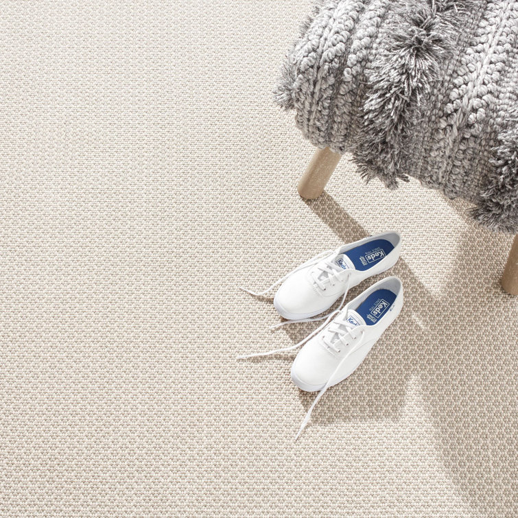 Platinum Gray Handwoven Wool and Synthetic Rug, 2' x 3'