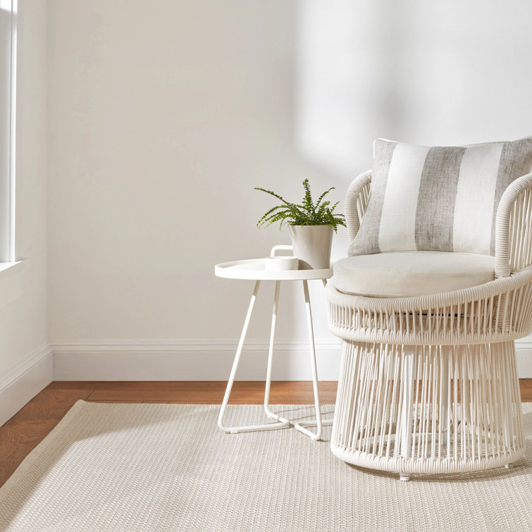 Platinum Gray Handwoven Wool and Synthetic Rug, 2' x 3'