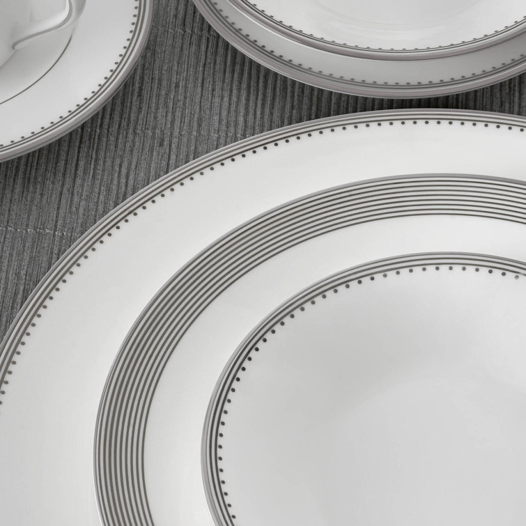 White and Black Porcelain 4-Piece Dinnerware Set
