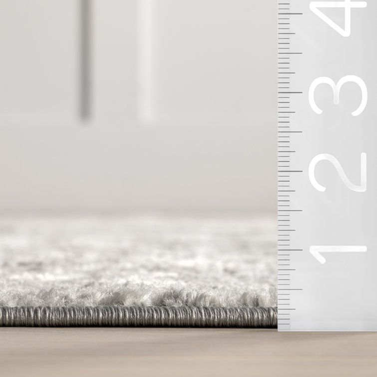 Elysian Clouds Abstract Gray Synthetic 5' x 8' Area Rug