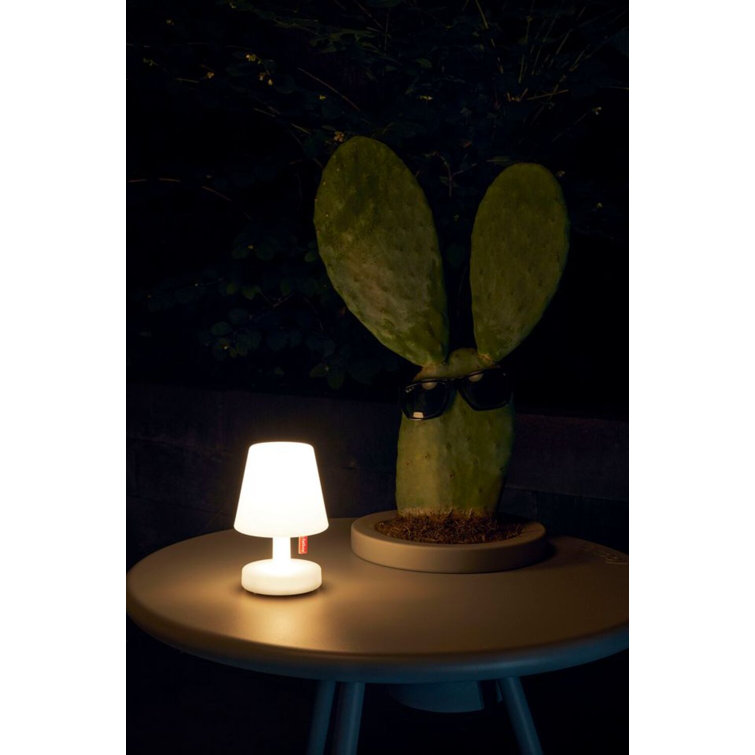 White Cordless Outdoor Edison Set with Adjustable Light Modes