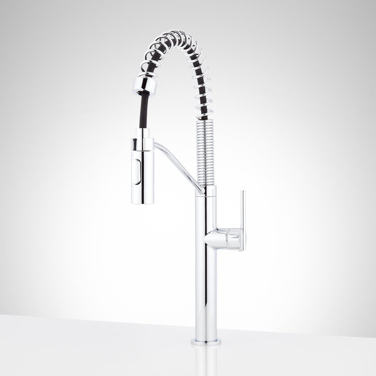 Chrome Single Handle Pull Down Kitchen Faucet with Spray