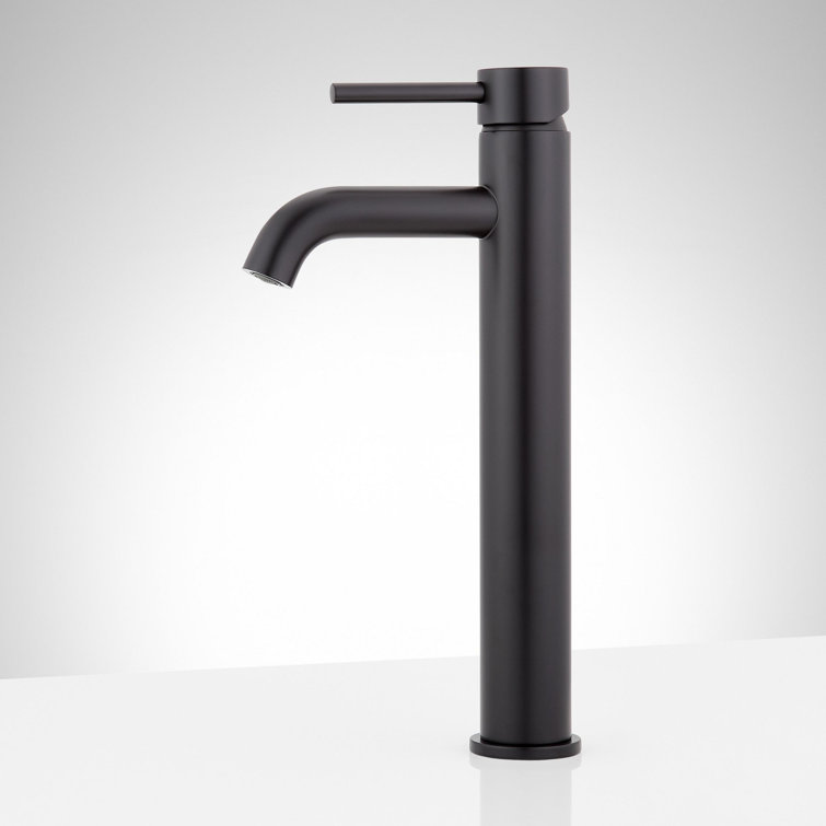 Matte Black Metal Modern Single Hole Bathroom Faucet