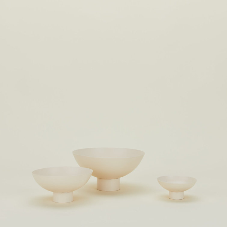 Ivory Small Powder-Coated Stainless Steel Footed Bowl