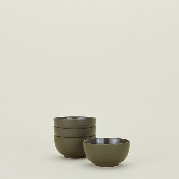 Olive Ceramic 16-Piece Dinnerware Set, Service for 4