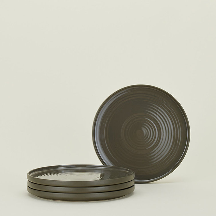 Olive Ceramic 16-Piece Dinnerware Set, Service for 4