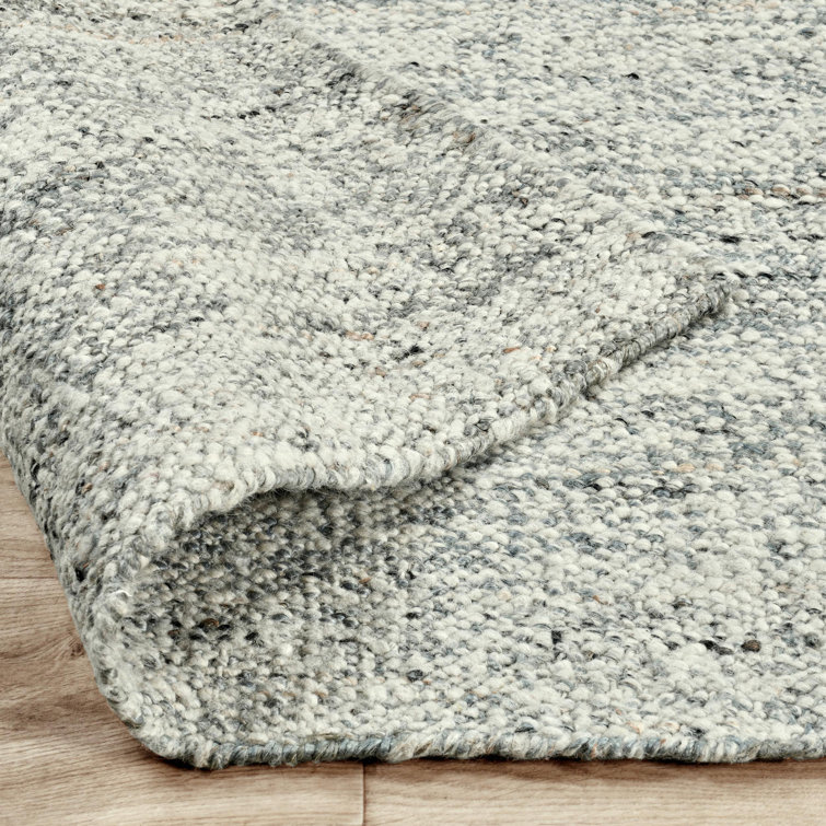Handwoven Gray Wool Indoor/Outdoor Runner Rug