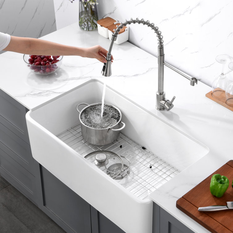 33" White Ceramic Farmhouse Apron Single Bowl Kitchen Sink