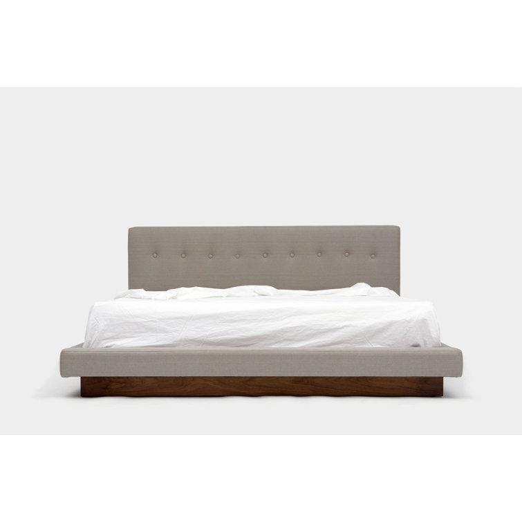Queen Natural Linen Upholstered Platform Bed with Tufted Headboard