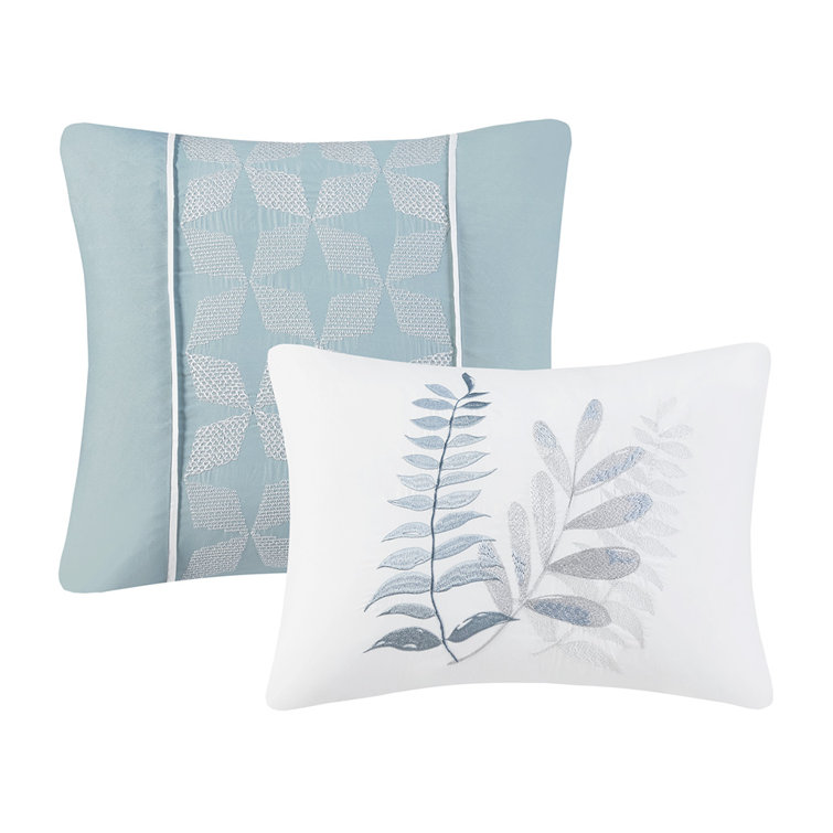 Full Blue Microfiber Seersucker Comforter Set with Throw Pillows