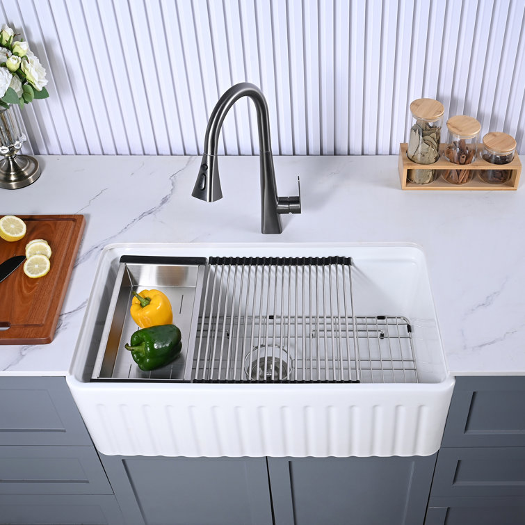 Glossy White Ceramic Farmhouse Apron-Front Kitchen Sink with Accessories