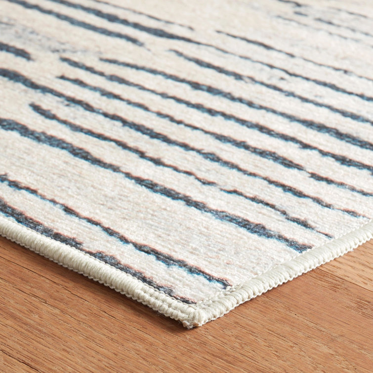 Avery Everglade Blue and White Machine Washable Synthetic Rug, 2x3