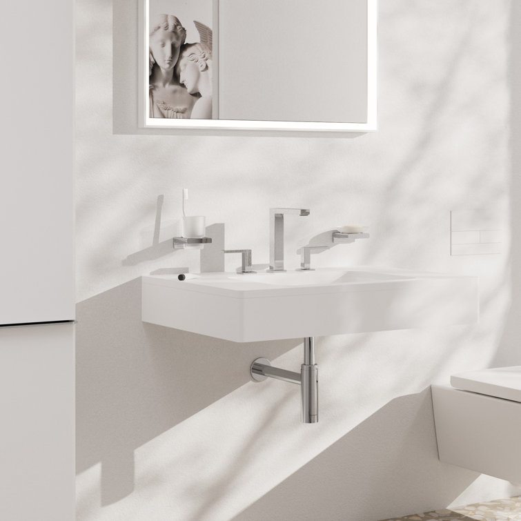 Polished Chrome Single Handle High Arc Bathroom Faucet
