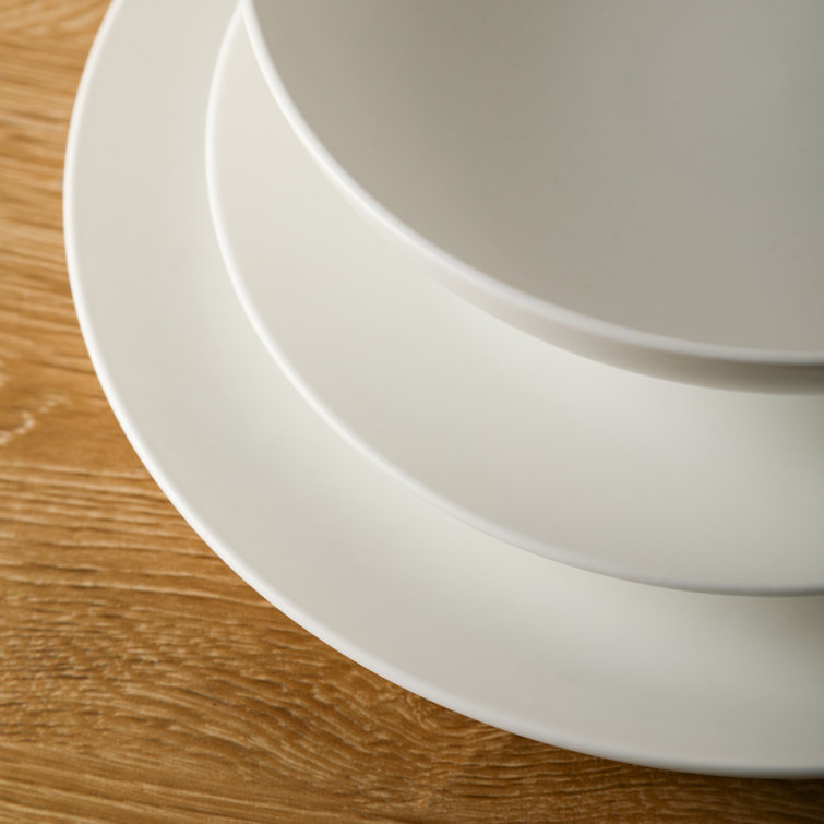 Matte White Porcelain 24-Piece Dinnerware Set for 8