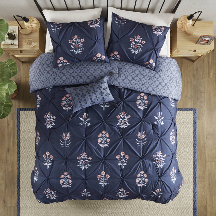 Navy Microfiber Full Bedspread Set with Floral Print