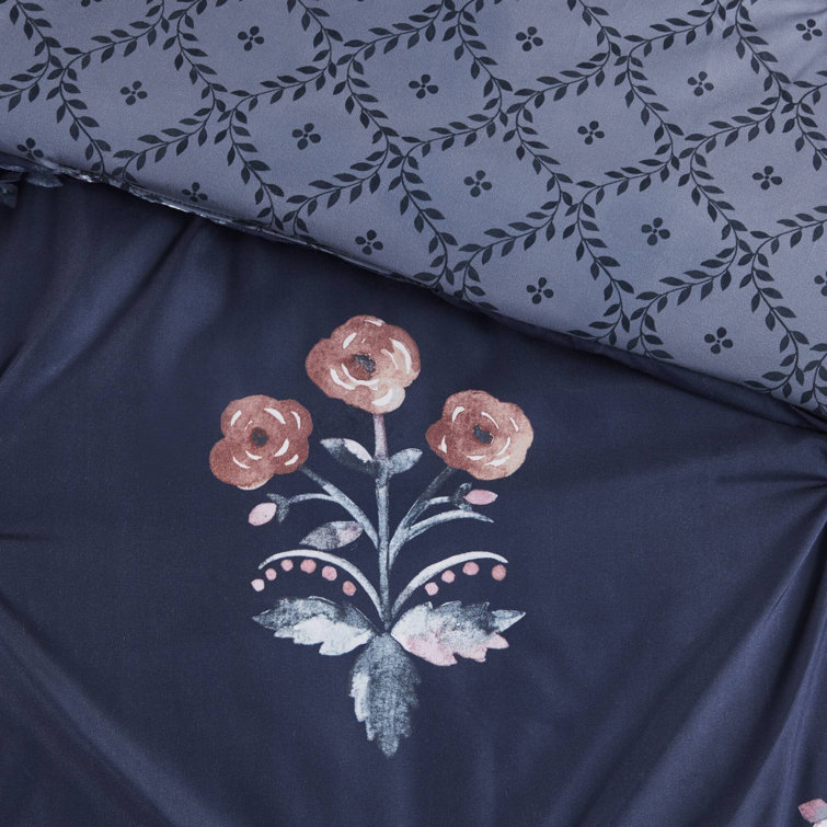 Navy Floral Pintuck Cotton Full/Queen Bedspread Set