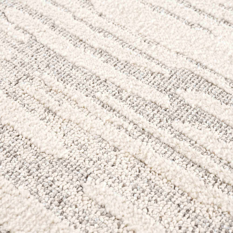 Beige and Gray Machine Woven Polypropylene Area Rug 2' x 3'