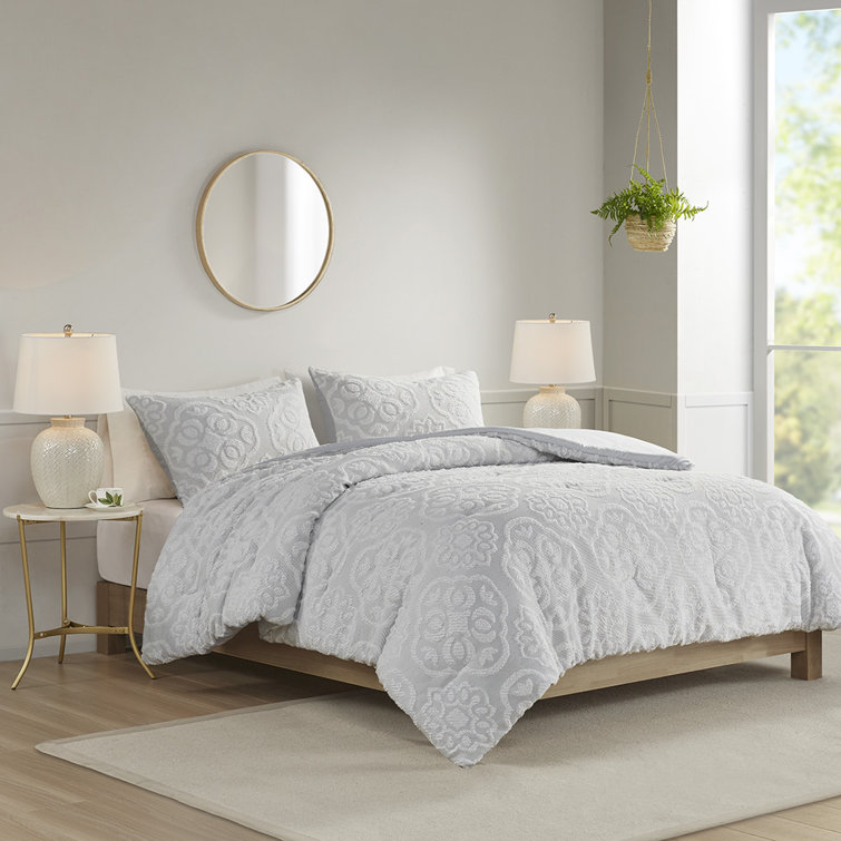 California King Gray and White Woven Bedspread Set