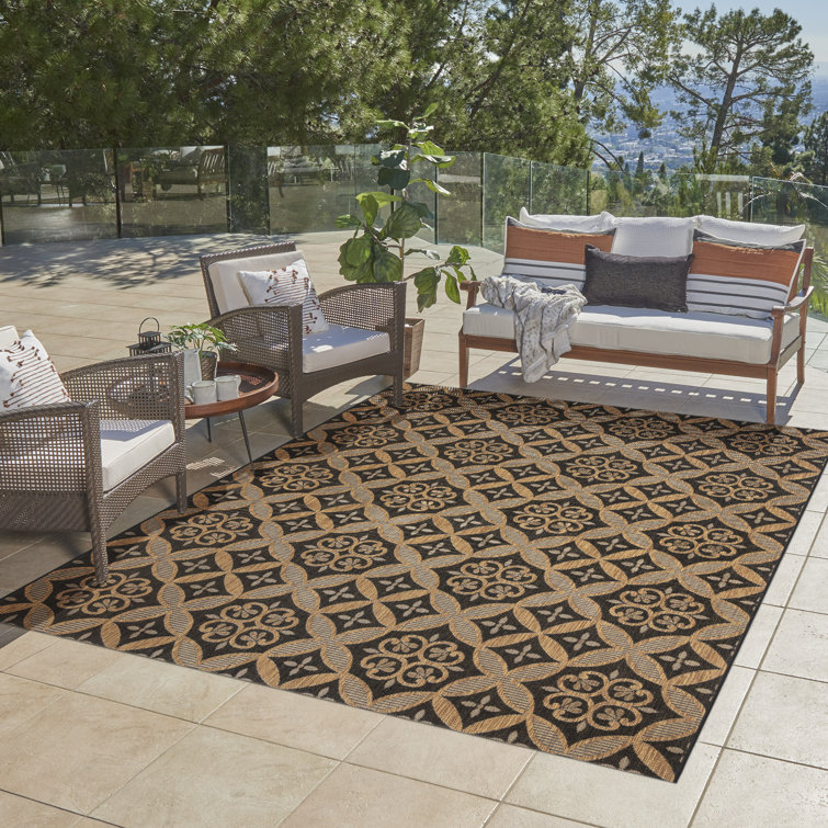 Chestnut and Black Floral Synthetic Flatweave 5' x 7' Area Rug