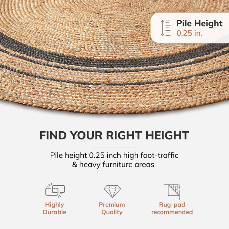 Handmade Gray and Natural Jute Round Braided Rug, 4'