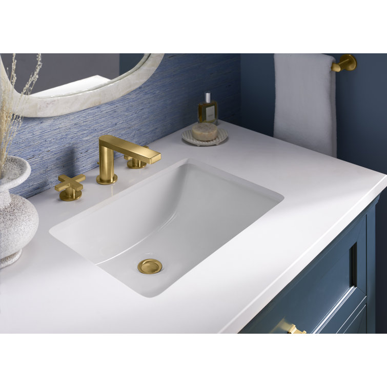 Charlemont 36-Inch White Bathroom Vanity with Quartz Top