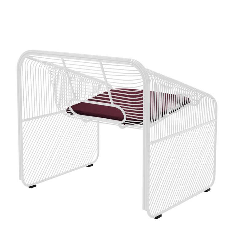 White Wire Frame Outdoor Lounge Chair
