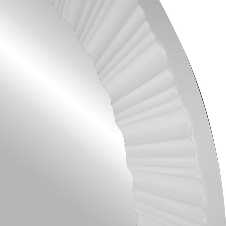 Elegant 20" Gold Fluted Round Wall Mirror