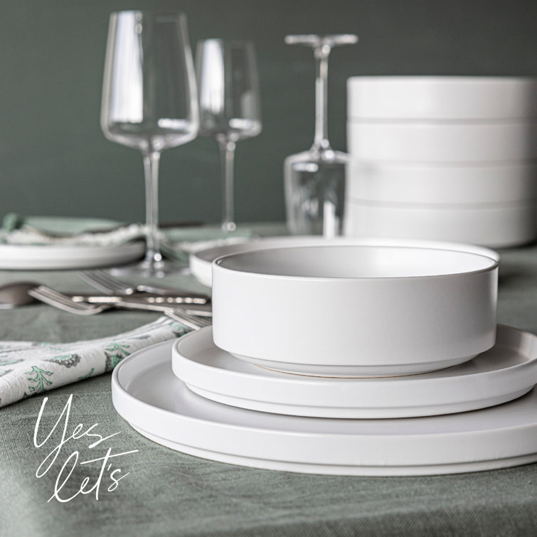 White Ceramic 12-Piece Round Dinnerware Set for 4