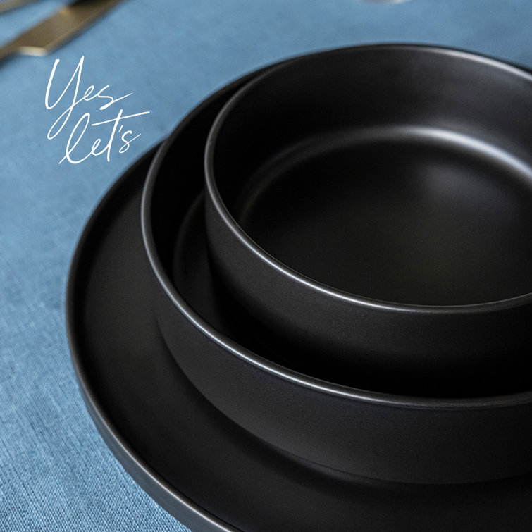 Black Ceramic 16-Piece Semi-Matte Dinnerware Set