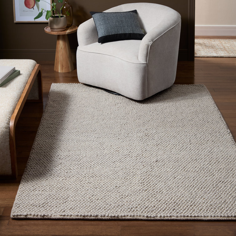 Handcrafted Beige Wool Rectangular Area Rug 5' x 7'