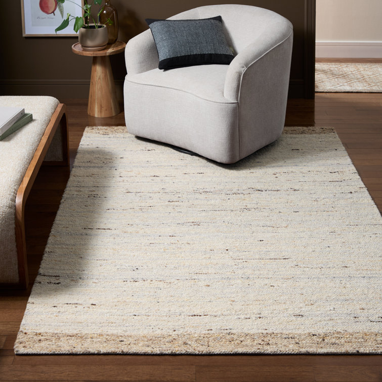 Ivory Beige Handcrafted Wool Rectangular Area Rug 5' x 7'