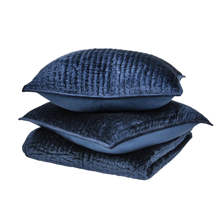Ocean Blue Velvet King Quilt with Cotton Sateen Back