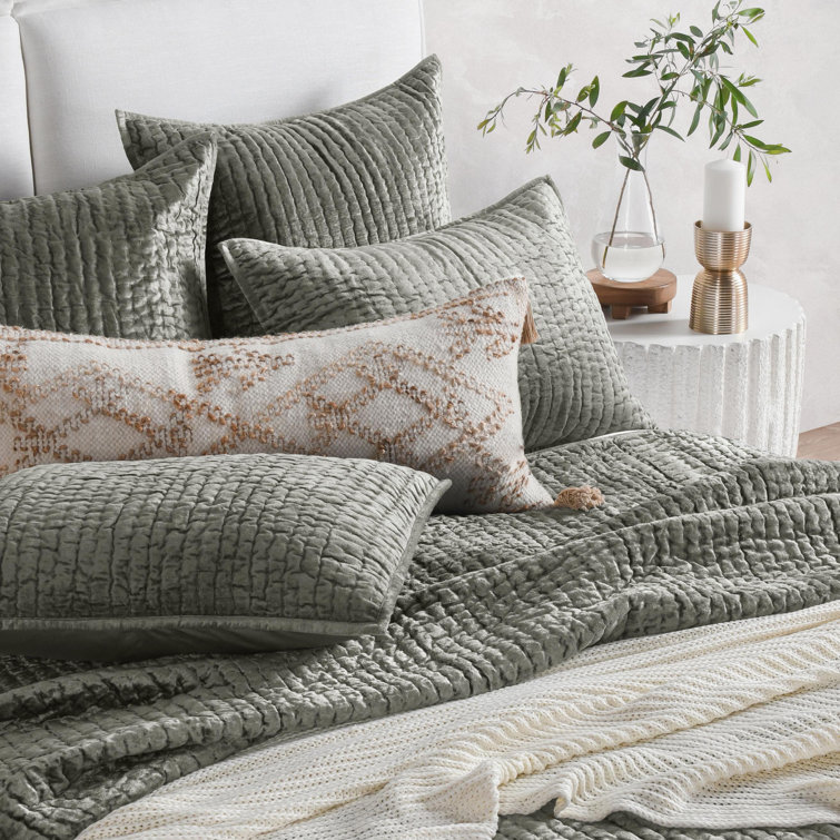 Luxurious Sage Green Velvet King Quilt with Hand-Stitched Detail