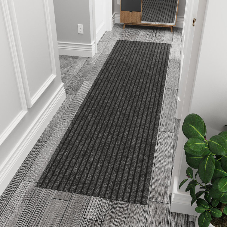 Gray Non-Slip Synthetic Indoor/Outdoor Runner Rug, 2' x 10'