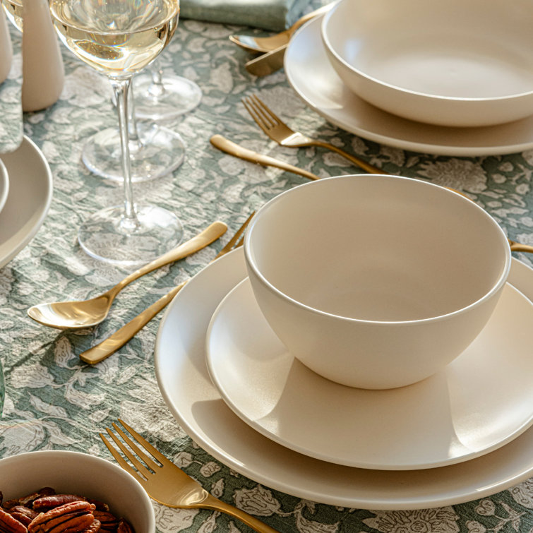 Ivory Semi-Matte Ceramic Dinnerware Set, Service for 4
