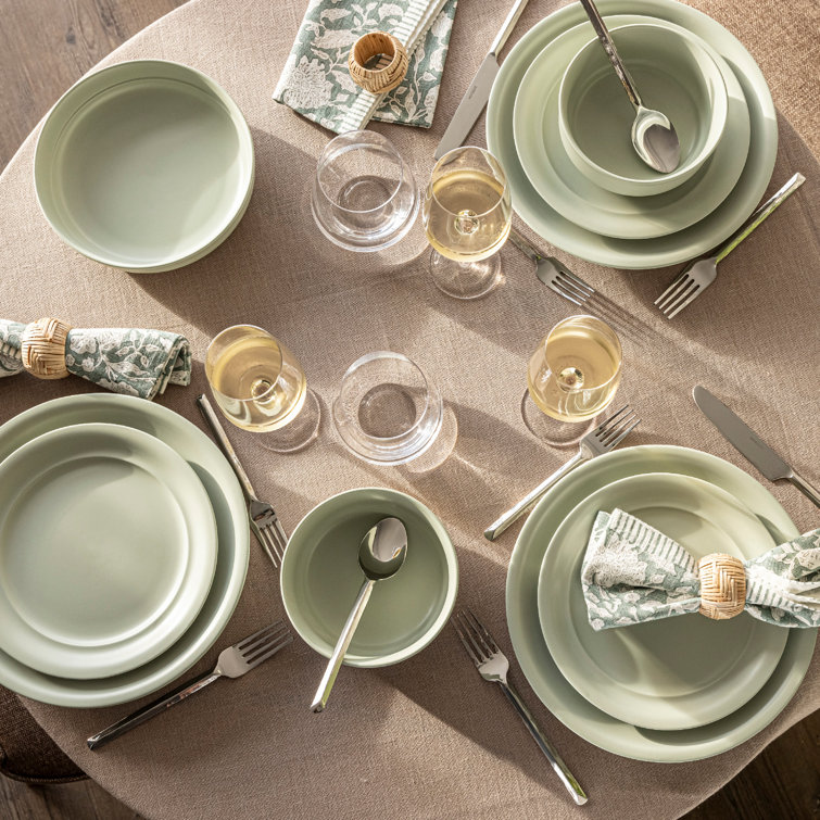 Sage Green Ceramic 16-Piece Dinnerware Set, Service for 4