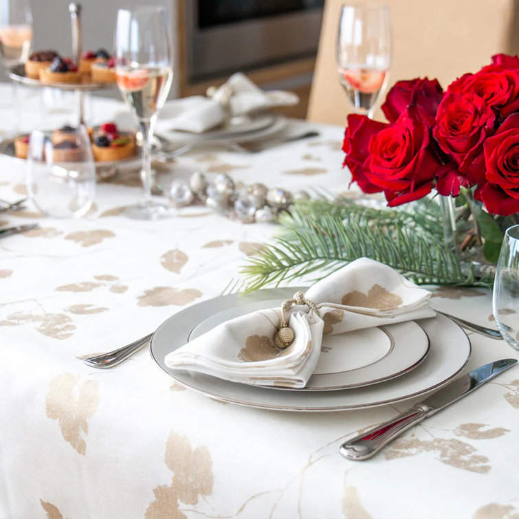 Elegant 90" Round Gold Leaf Pattern Tablecloth