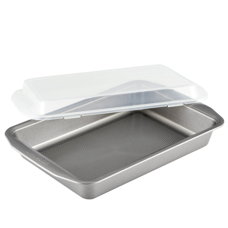 Gray Nonstick Rectangular 9-Inch x 13-Inch Cake Pan with Lid