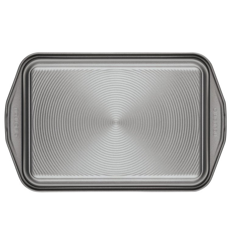 Gray Nonstick Rectangular 9-Inch x 13-Inch Cake Pan with Lid