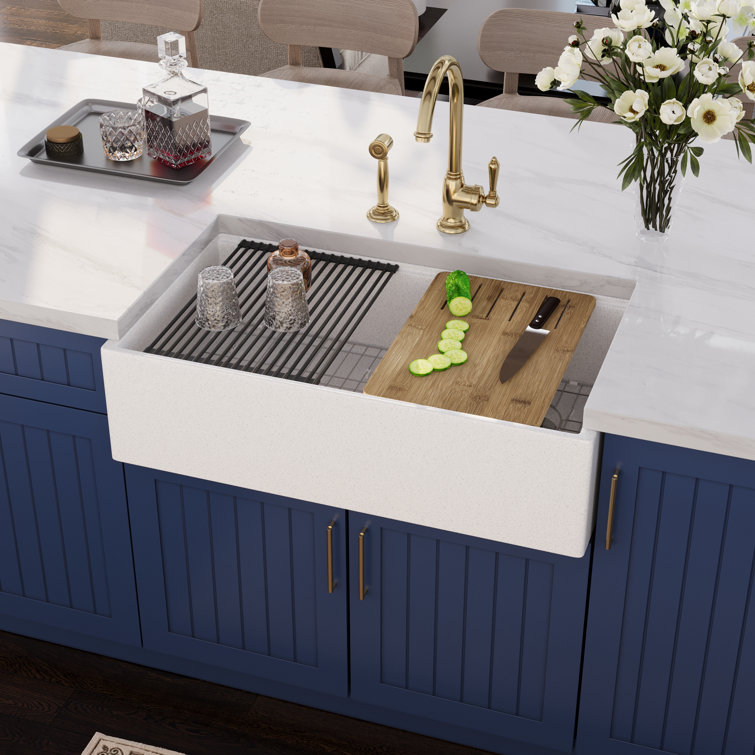 33" Gritty White Stainless Steel Farmhouse Workstation Sink