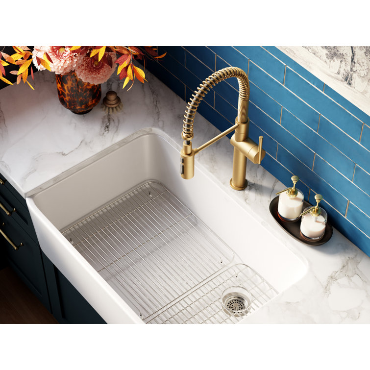 Farmhouse Elegance 34" White Cast Iron Single-Bowl Kitchen Sink