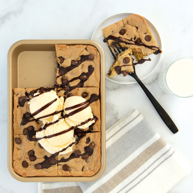 Compact Gold Aluminum Nonstick Eighth Sheet Pan