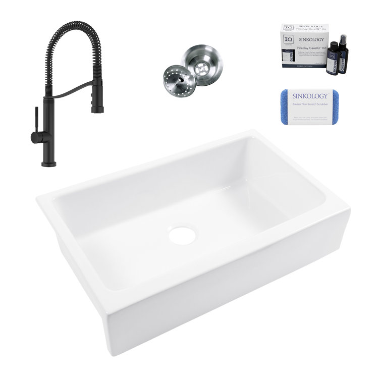 Grace White Fireclay Farmhouse Apron Kitchen Sink with Black Faucet