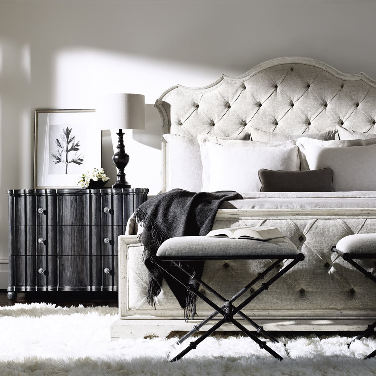 Chateau Cream Tufted King Upholstered Bed with Pine Frame