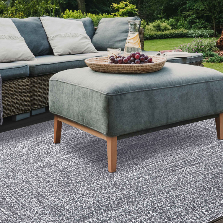 Charcoal-White Braided Reversible Indoor/Outdoor Area Rug, 5' x 8'