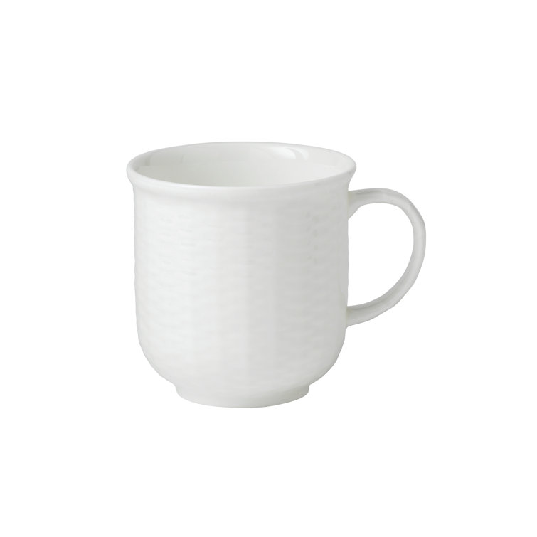 Nantucket White Porcelain 16-Piece Dinnerware Set with Textured Accent