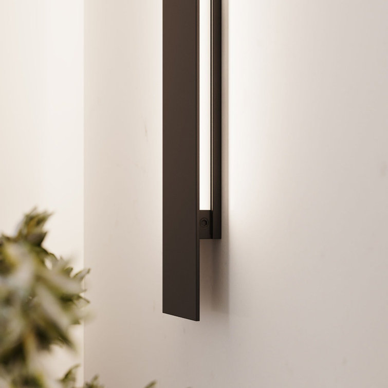 Lithe Black Dimmable 4' Industrial Wall Sconce