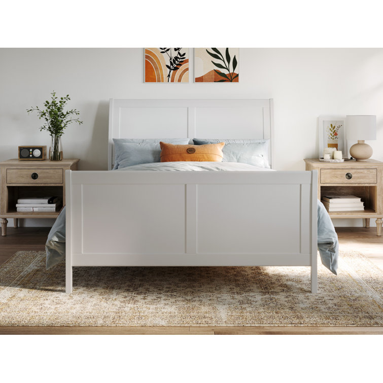 Portland White Solid Wood Full Platform Bed with Headboard