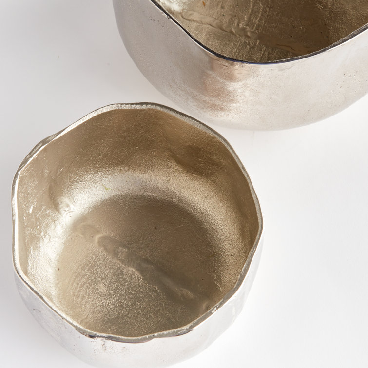 Amelia Silver Hammered Metal Cachepots Set